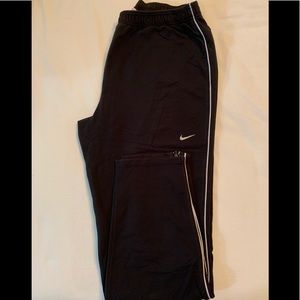 Men’s XL Black Nike Fit Dri Sweat Bottoms.